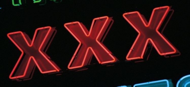 Film Xxx Membuat Kita Semakin Religius!!! Benarkah Demikian?