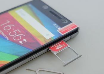 Spesifikasi dan Harga Smartfren R2