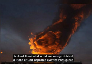 Awan Unik dan Aneh Yang seperti Tangan di Langit Portugal
