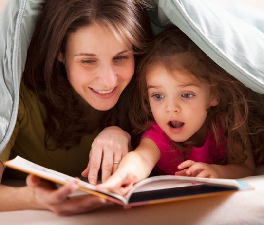 4 Manfaat Membaca Buku Sebelum Kita Tidur