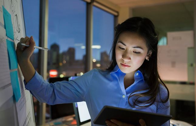Skill yang Diperlukan untuk Jadi Direktur Kreatif di Fashion