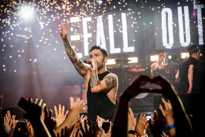 Fall Out Boy Luncurkan DVD The Boys of Zummer Tour