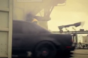 fast 8 mobil keluar