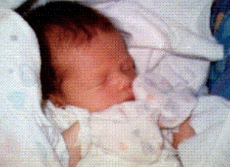 foto bayi kamera hp pertama