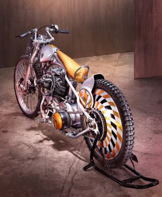 Harley Davidson Speedster Tampil Beda Dengan Jok Uniknya!