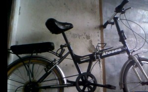 hayo yang minat sepeda lipat.kondisi 90% baik.rem dan gear berfungsi.