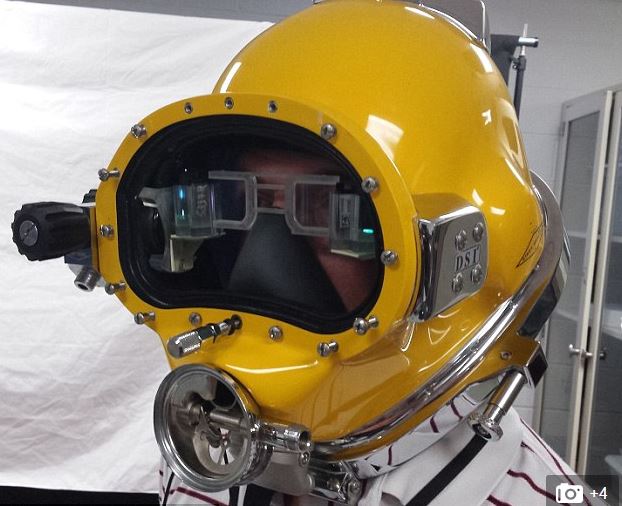 Pasukan Elit AS Buat Helm dengan Tampilan Layar Seperti milik 'Iron-man'