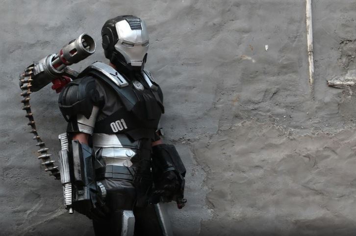 kostum iron man