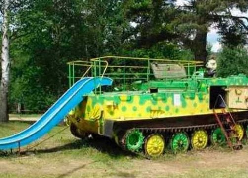 Cara Gila Memanfaatkan Limbah Tank! Di Indonesia Apa Ada yang Beginian!