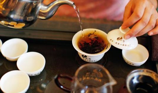 upacara minum teh di China