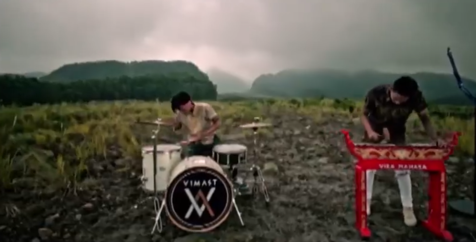 V1mast, Duo Twenty One Pilots-nya Indonesia
