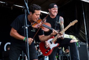 yellowcard the hurt is gone